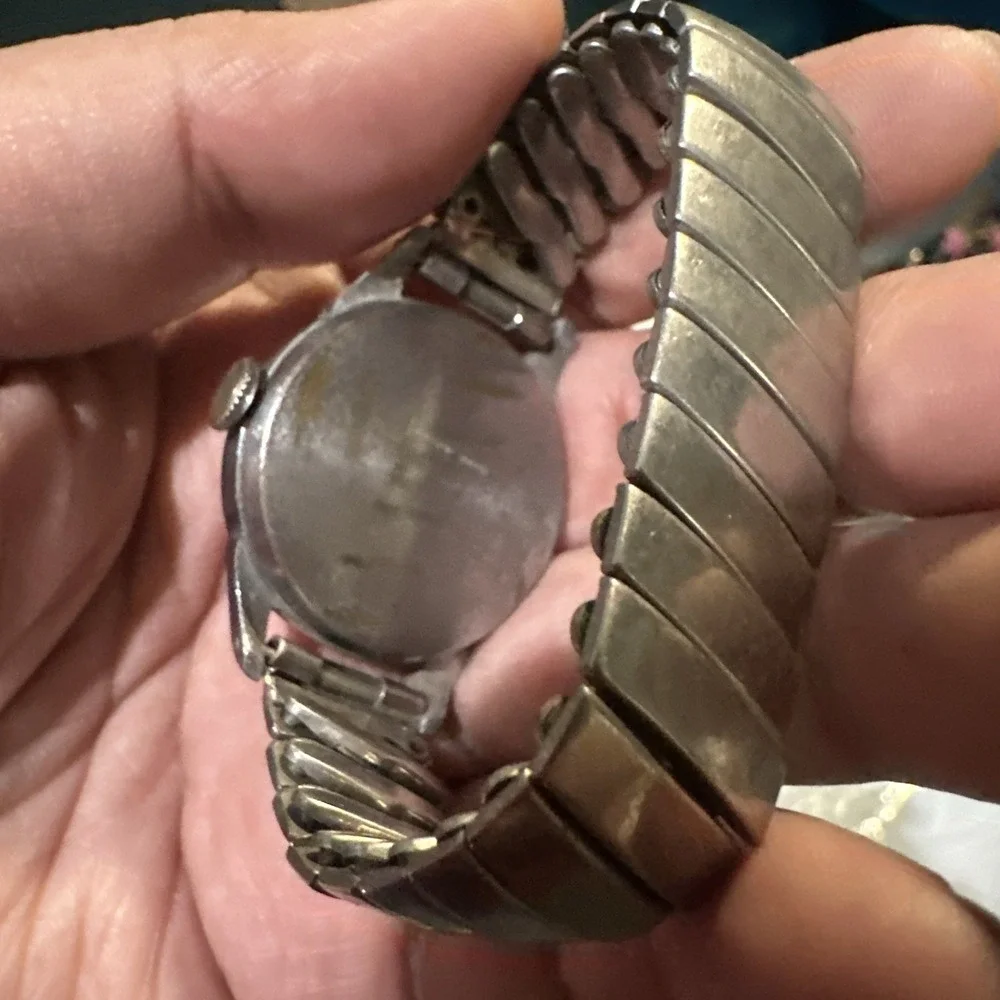 Working Vintage Yale Tuffy Men's Manual Wind Wrist Watch Silver Tone 33mm Fit 7